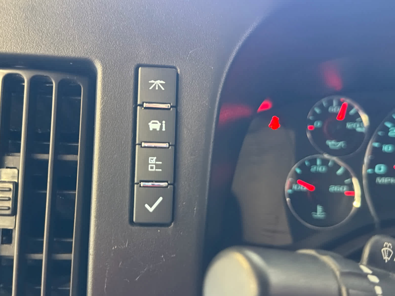 Used 2024 GMC Savana 2500 w/ Driver Convenience Package RWD image 31
