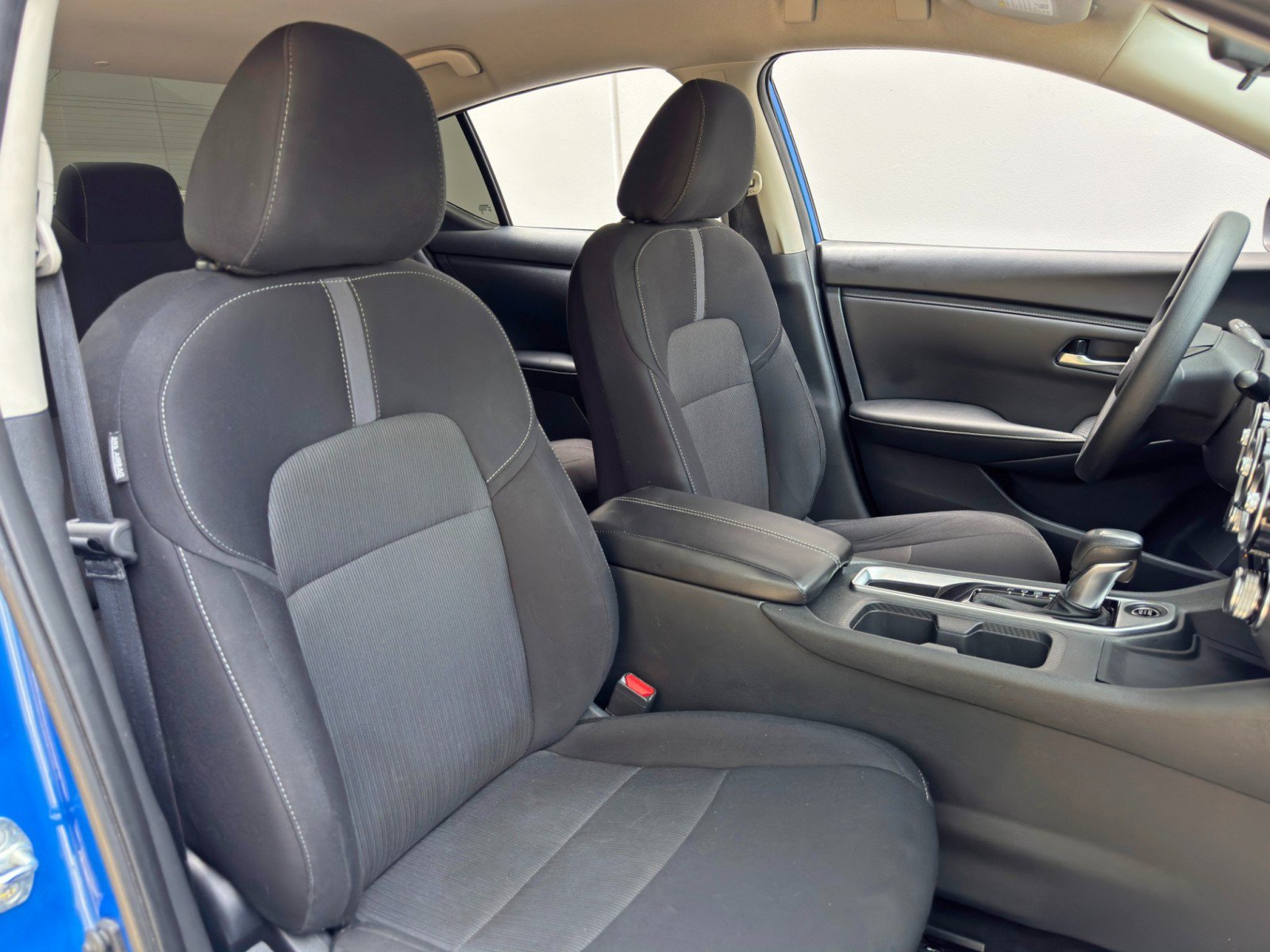 Used 2023 Nissan Sentra SV FWD image 31