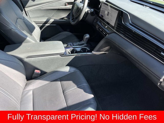 Used 2025 Toyota Camry XSE FWD image 22