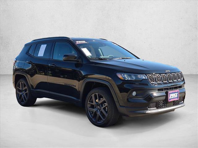 Used 2026 Jeep Compass Latitude AWD/4WD image 19