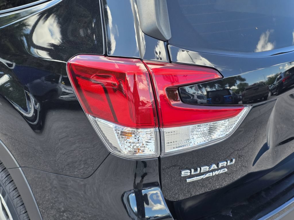 Used 2024 Subaru Forester Premium AWD/4WD image 7
