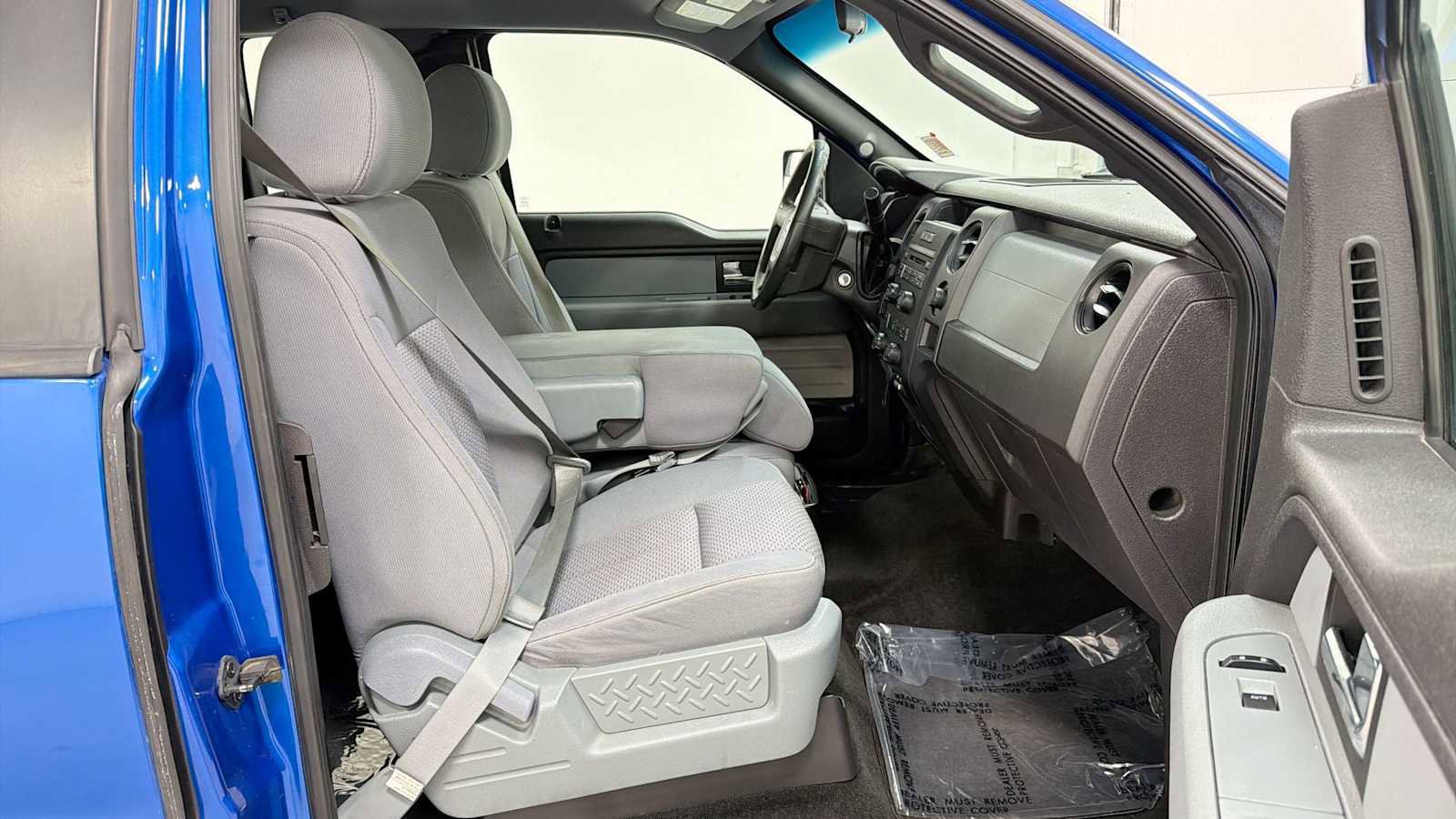 Used 2013 Ford F150 STX w/ Mid Equipment Group AWD/4WD image 27