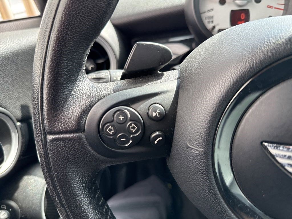 Used 2013 MINI Cooper S image 11
