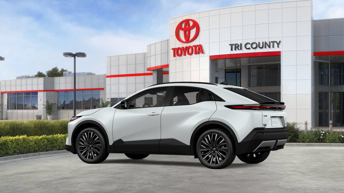 New 2026 Toyota C-HR AWD/4WD image 5