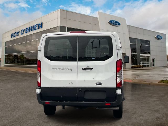 Certified 2025 Ford Transit 250 Low Roof w/ Exterior Upgrade Package RWD image 4