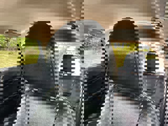 Used 2019 Ford Edge Titanium FWD image 25