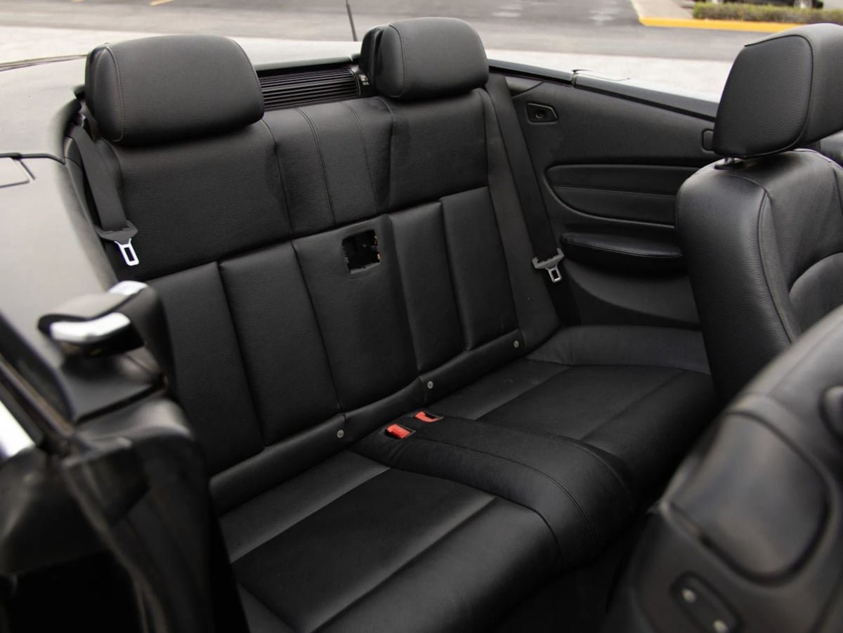 Used 2012 BMW 135i Convertible RWD image 26