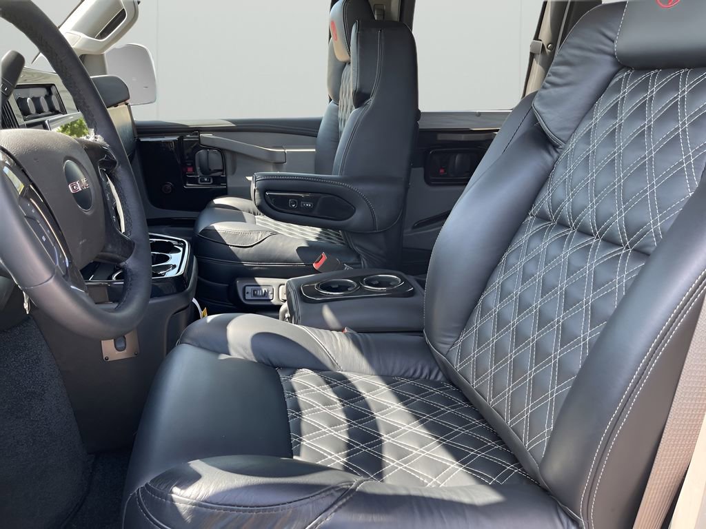 New 2025 GMC Savana 2500 Extended w/ Driver Convenience Package image 25
