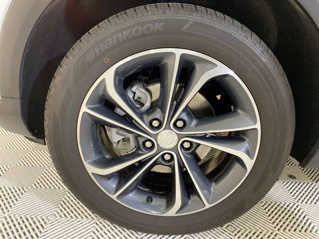 Used 2023 Buick Encore GX Select w/ Safety Package II image 22