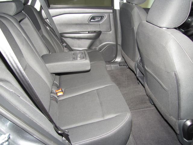 Used 2025 Nissan Rogue S image 17