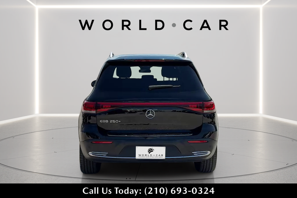 Used 2023 Mercedes-Benz EQB 250+ image 4