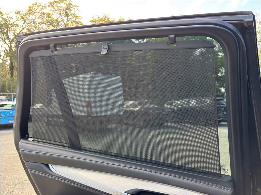 Used 2016 BMW X5 M image 49