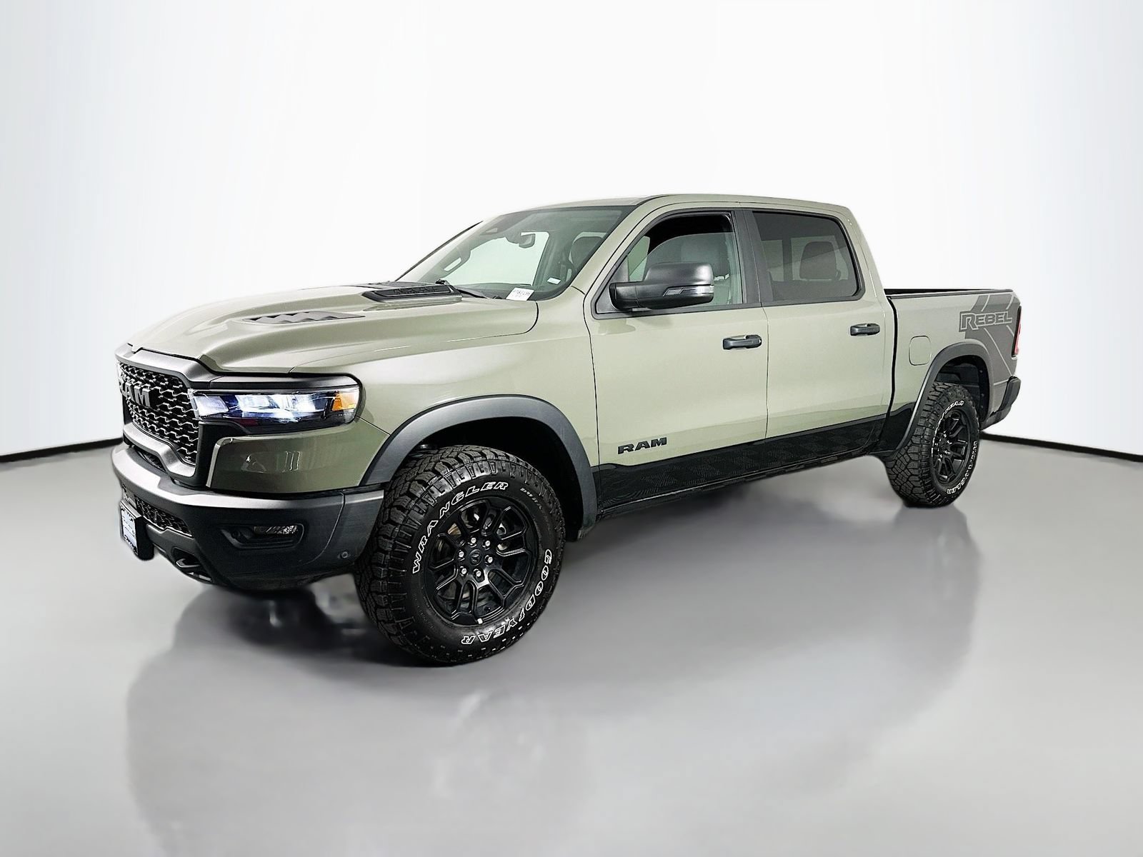 Used 2026 RAM 1500 Rebel w/ Rebel Level 1 Equipment Group AWD/4WD image 3