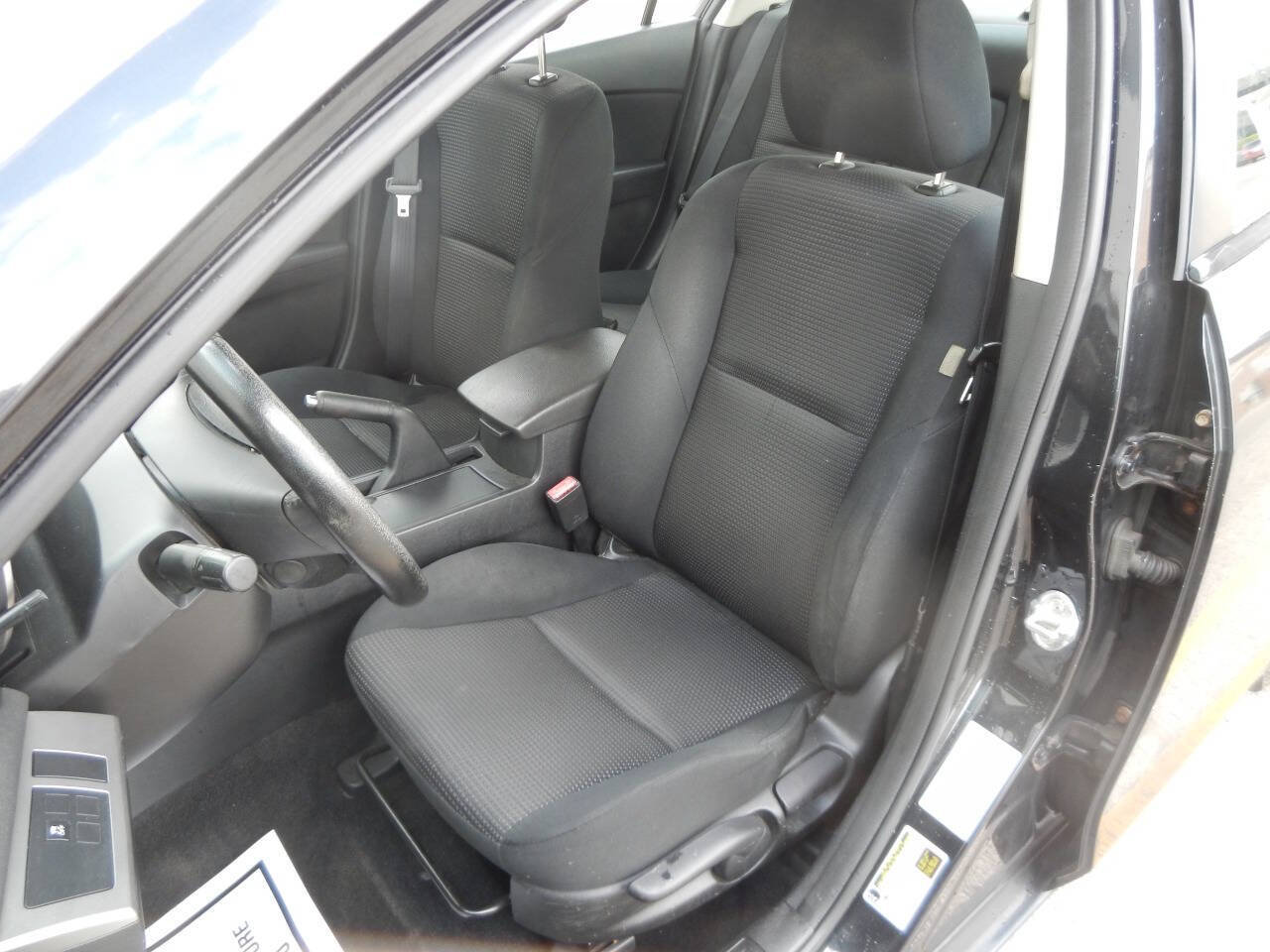 Used 2012 MAZDA MAZDA3 i Touring FWD image 27