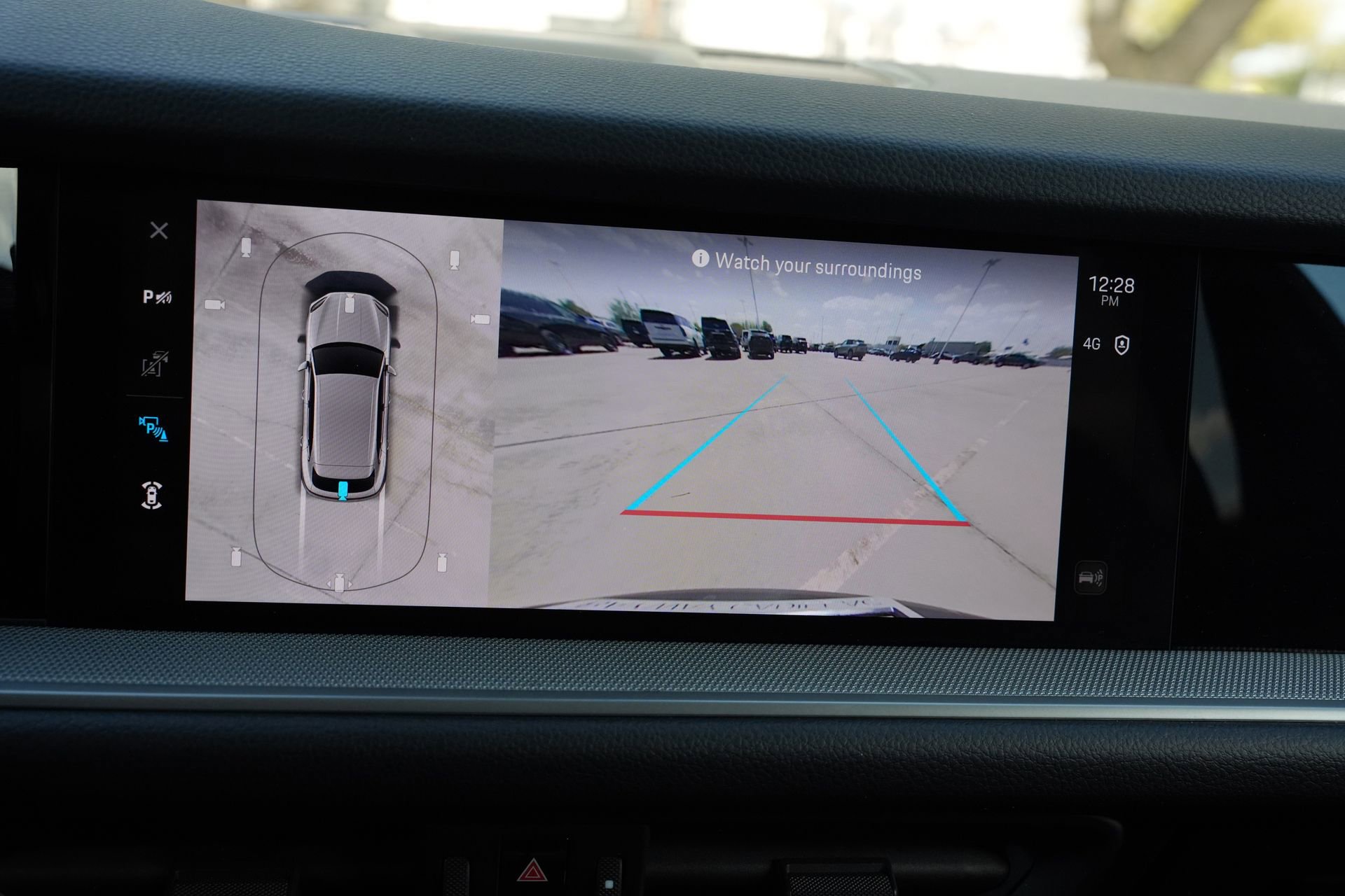 Used 2025 Porsche Cayenne image 13