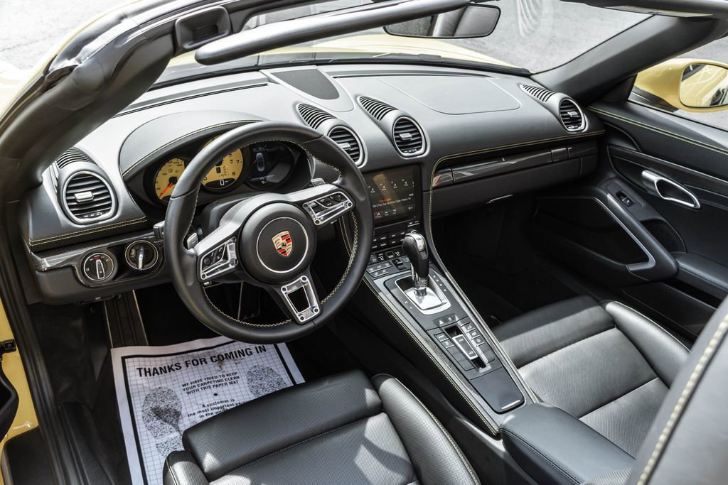 Used 2023 Porsche 718 Boxster S image 7