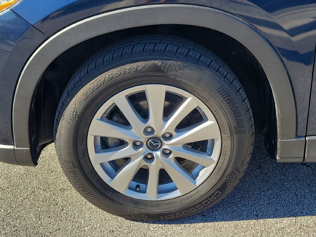 Used 2016 MAZDA CX-5 Touring FWD image 2