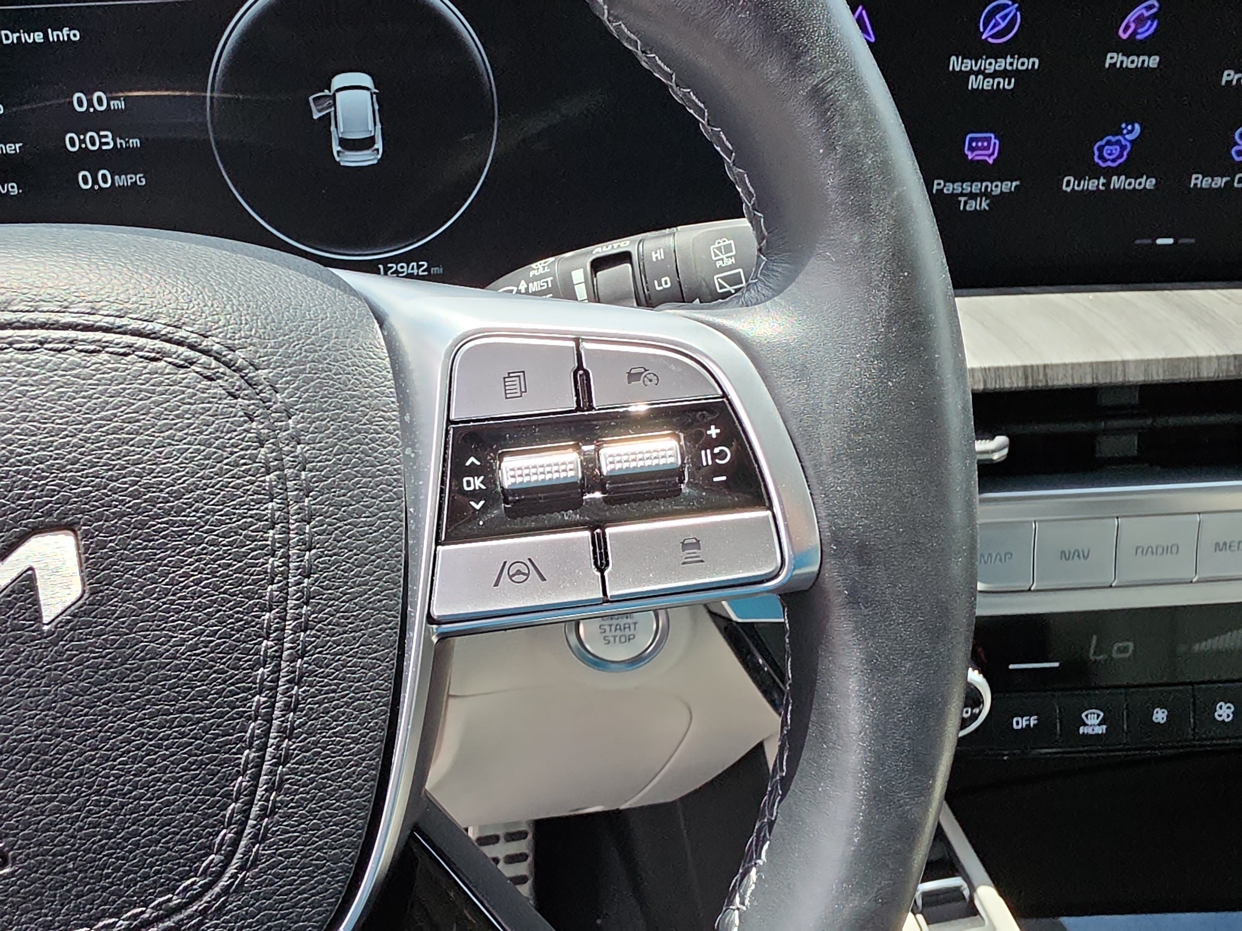 Certified 2024 Kia Telluride SX Prestige AWD/4WD image 33