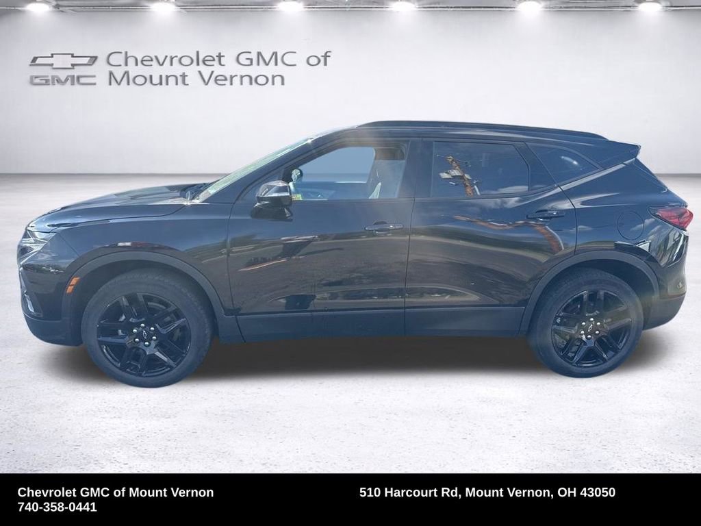 Used 2022 Chevrolet Blazer LT image 2