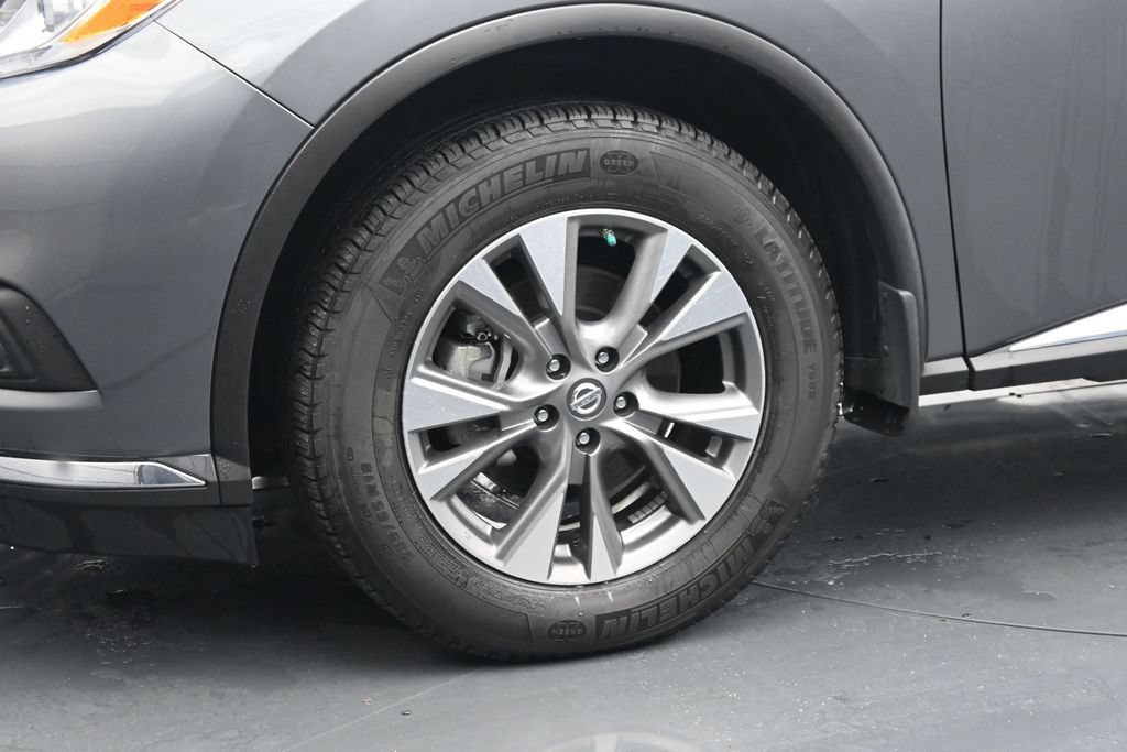 Used 2017 Nissan Murano SL w/ SL Technology Package FWD image 12
