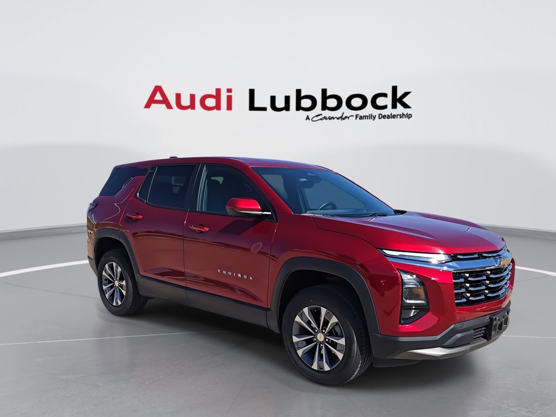 Used 2026 Chevrolet Equinox LT FWD image 2