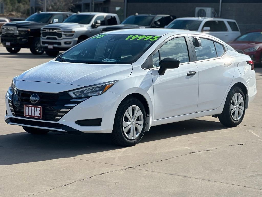 Used 2025 Nissan Versa S w/ Trunk Package image 7