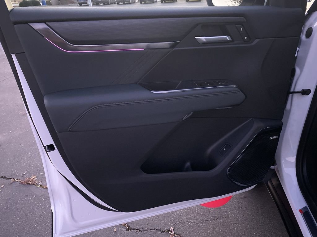 New 2026 GMC Acadia AT4 w/ Luxury Package image 29