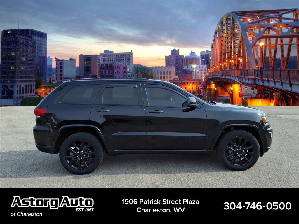 Used 2020 Jeep Grand Cherokee Altitude image 2