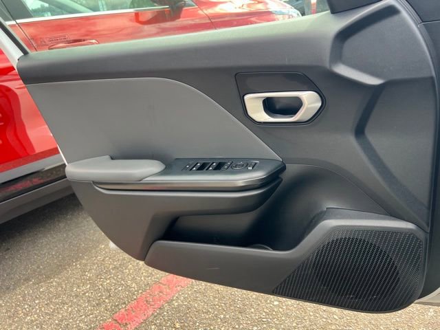 Certified 2025 Kia K4 LX image 17
