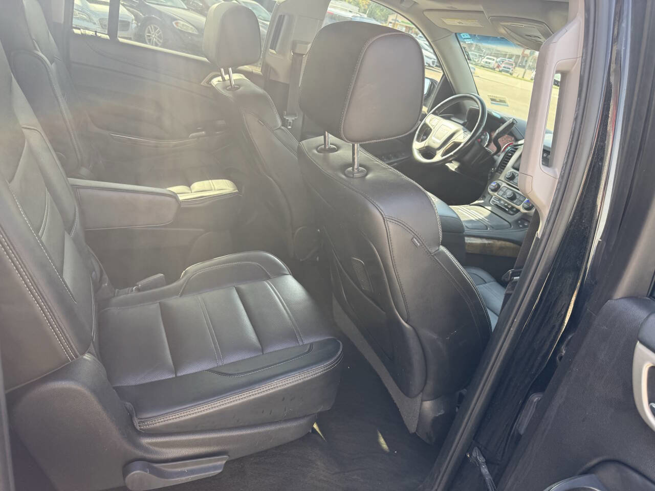 Used 2016 GMC Yukon XL Denali w/ Open Road Package image 17