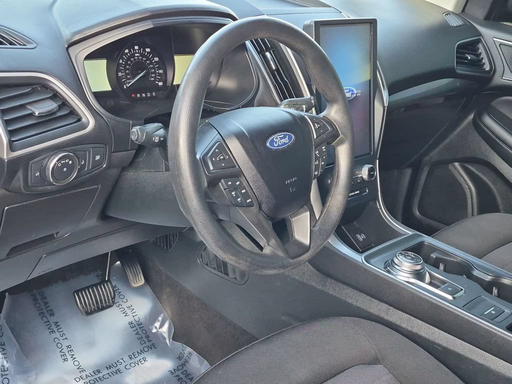 Used 2022 Ford Edge SE AWD/4WD image 14
