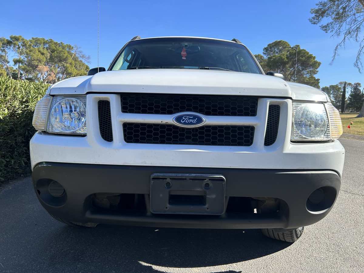 Used 2005 Ford Explorer Sport Trac XLT RWD image 7