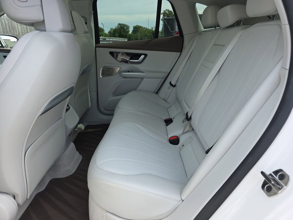 Used 2024 Mercedes-Benz EQE 350+ SUV image 12