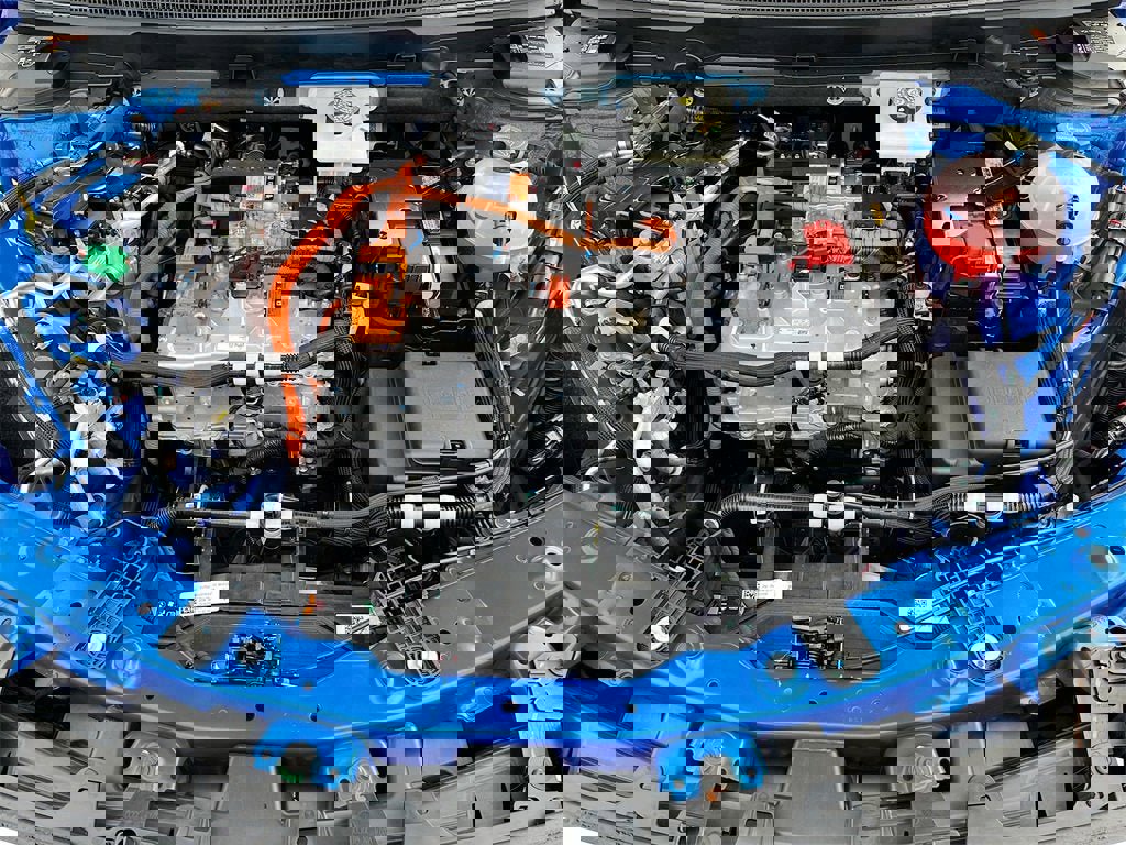 New 2026 Cadillac Optiq Luxury 1 image 33