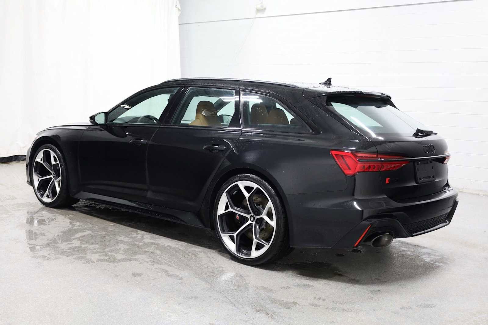New 2026 Audi RS 6 performance image 3