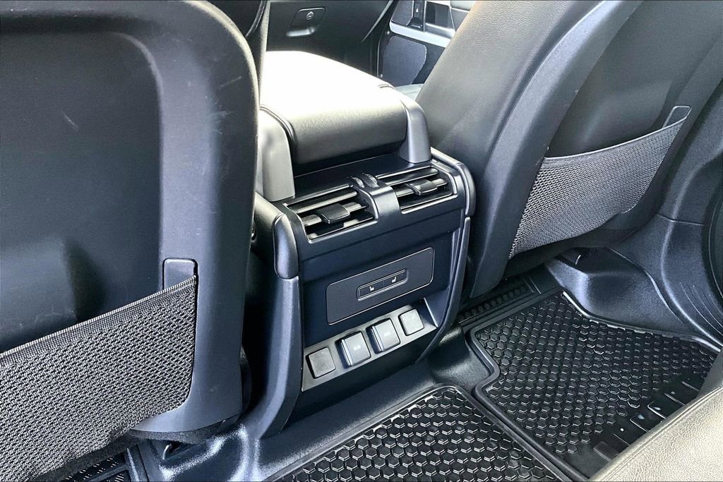 Used 2024 Land Rover Defender 110 S AWD/4WD image 33
