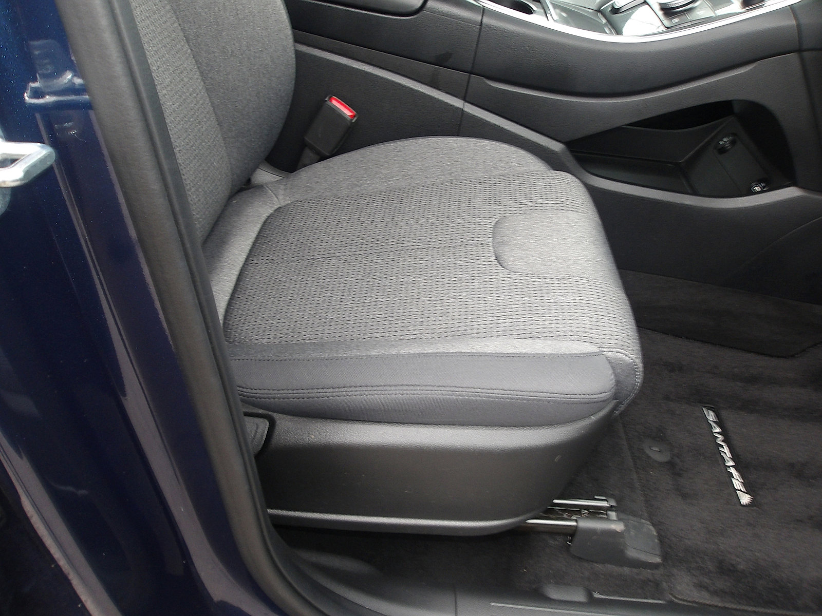 Certified 2023 Hyundai Santa Fe SE image 10