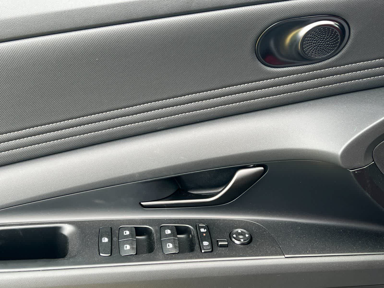 New 2026 Hyundai Elantra Sport FWD image 13