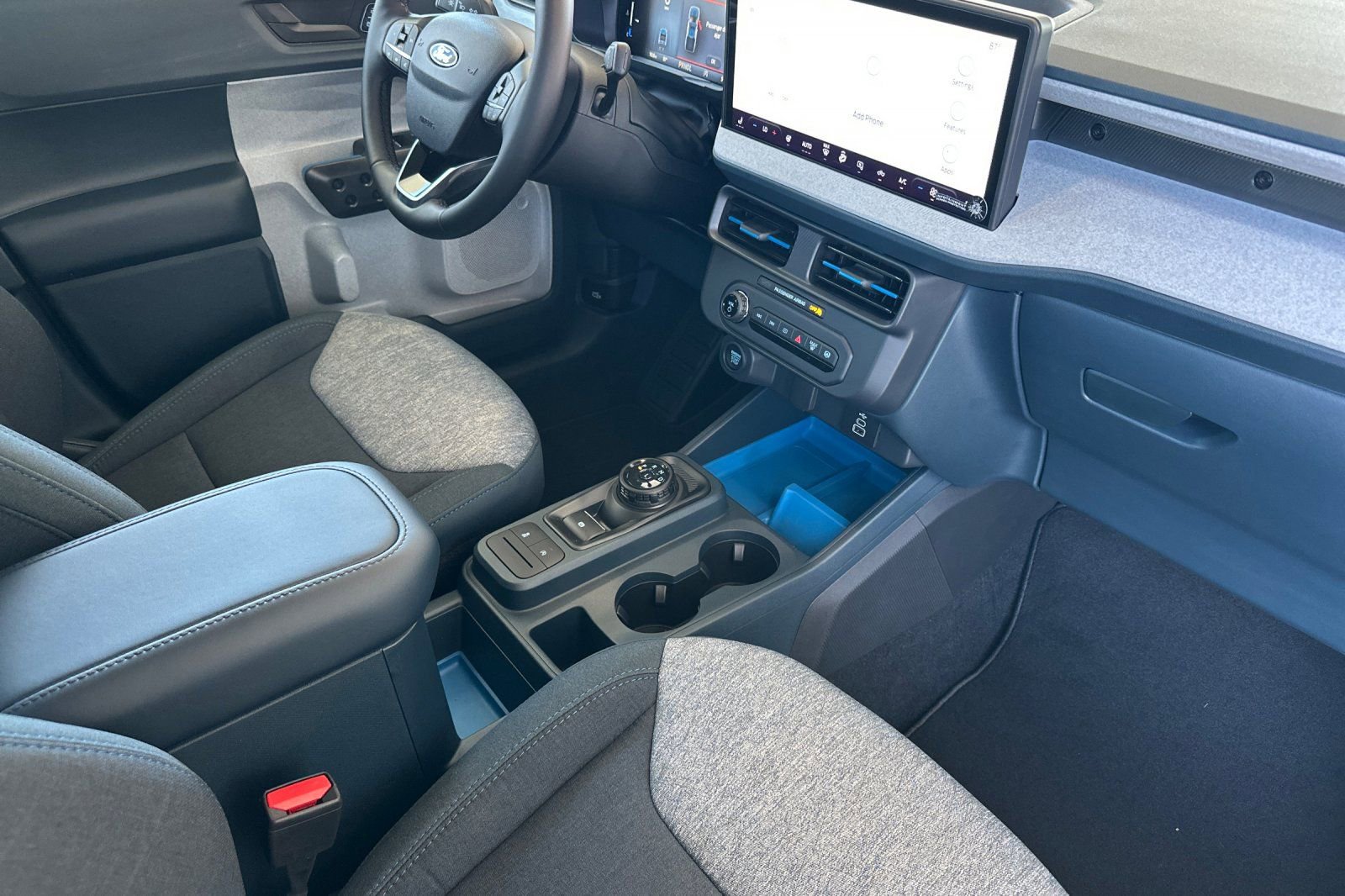 Used 2026 Ford Maverick XLT w/ XLT Luxury Package FWD image 14