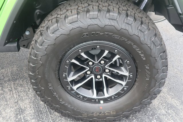 New 2025 Jeep Wrangler Unlimited Rubicon image 25