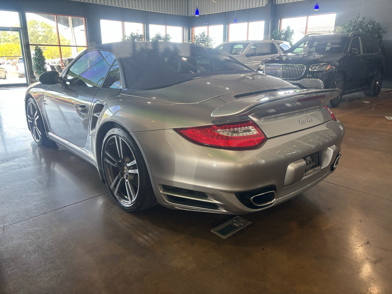 Used 2011 Porsche 911 Turbo image 46