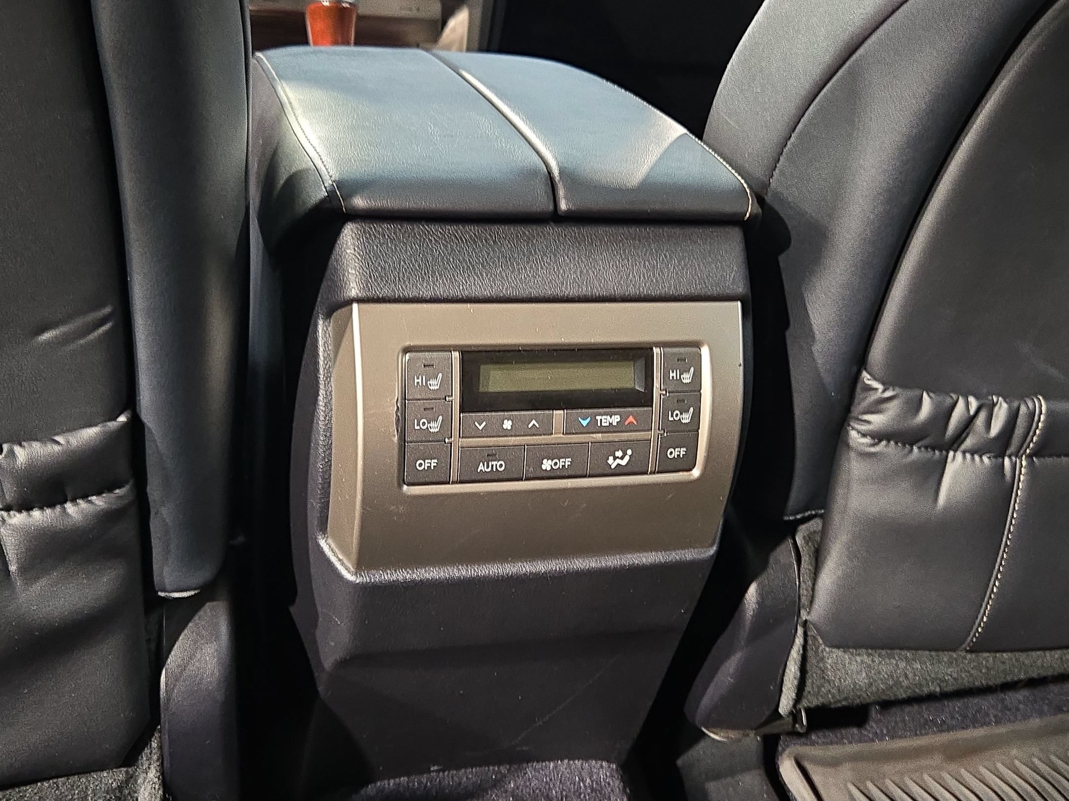 Used 2017 Lexus GX 460 Premium AWD/4WD image 40