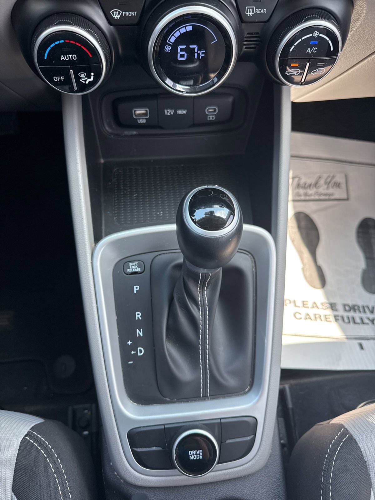 Used 2023 Hyundai Venue SEL w/ Cargo Package image 20