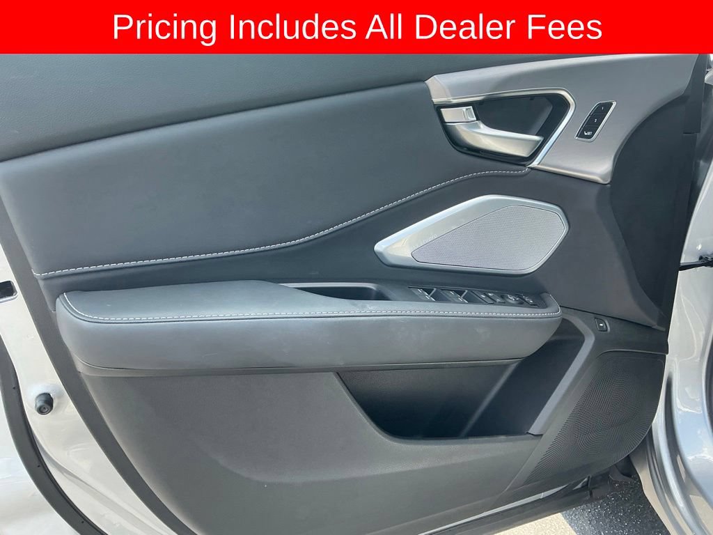Certified 2025 Acura RDX SH-AWD w/ Technology Package image 9