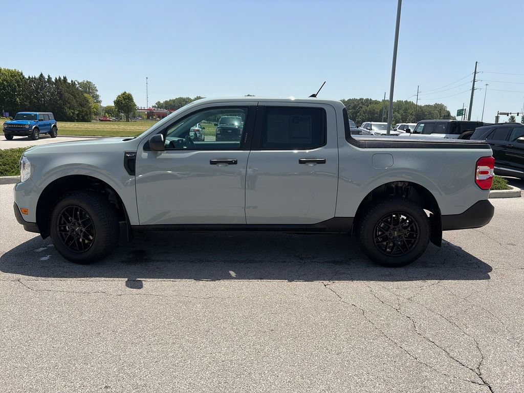 Used 2023 Ford Maverick XLT w/ Equipment Group 300A Standard AWD/4WD image 4
