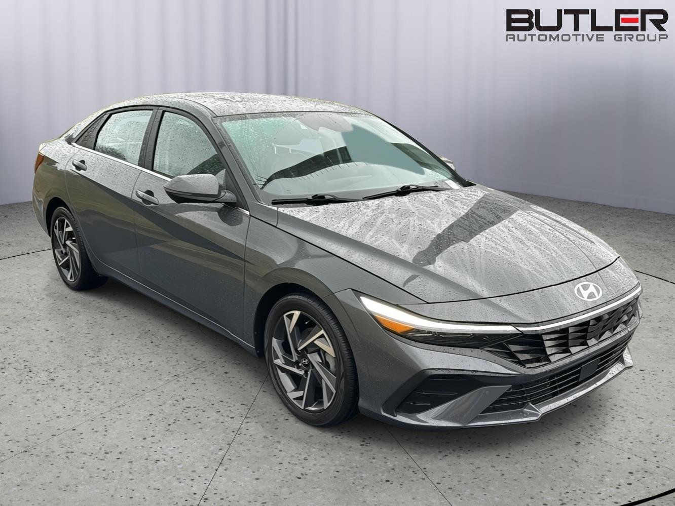 Used 2024 Hyundai Elantra Limited image 6