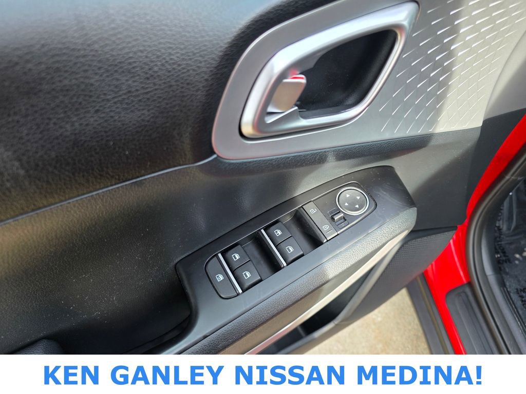 Used 2023 Kia Soul LX image 37