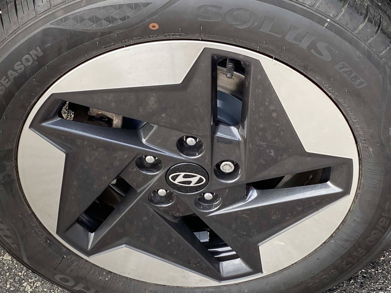 Used 2025 Hyundai Kona SE FWD image 24
