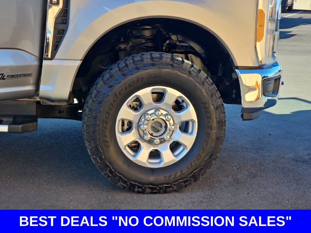 Used 2023 Ford F250 XLT w/ FX4 Off-Road Package AWD/4WD image 38