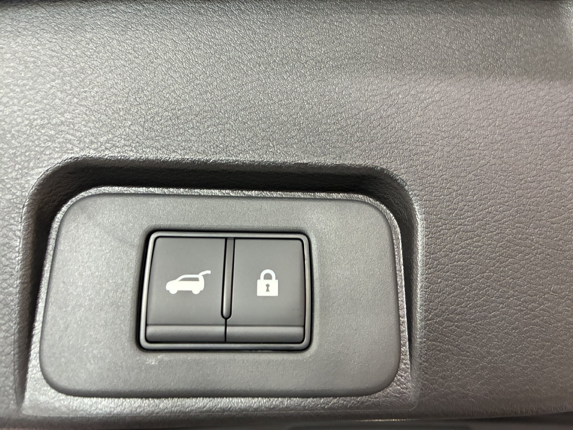 New 2026 Nissan Rogue Dark Armor AWD/4WD image 13